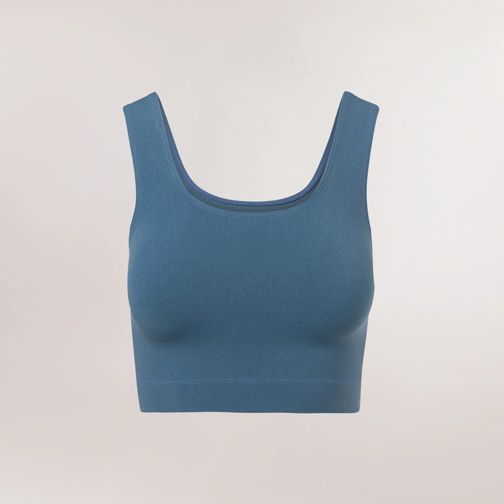 Limber Up cropped top in a core blue color - كروب توب من تصميم "ليمبر آب" باللون الأزرق