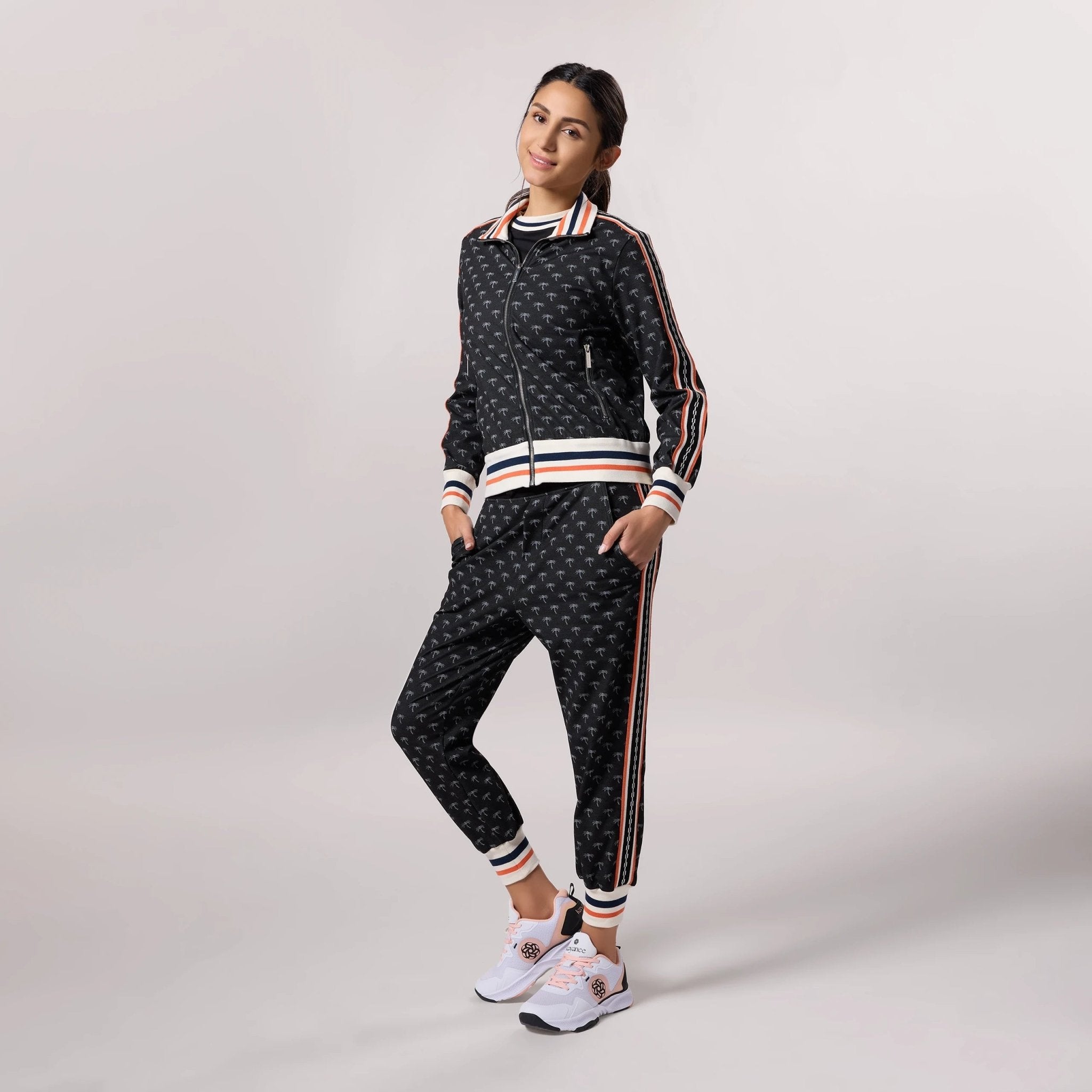 Jacquard Cuffed Pants - SEASONAL PRINT