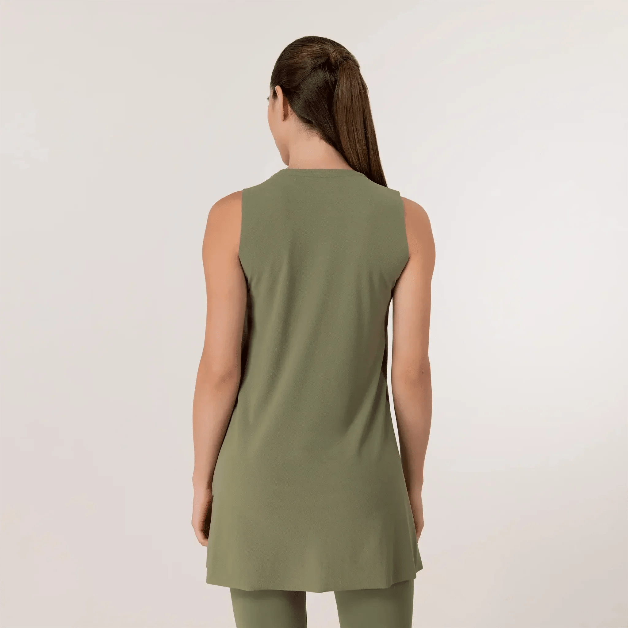 Twirl Studio Top - CORE MUSK GREEN
