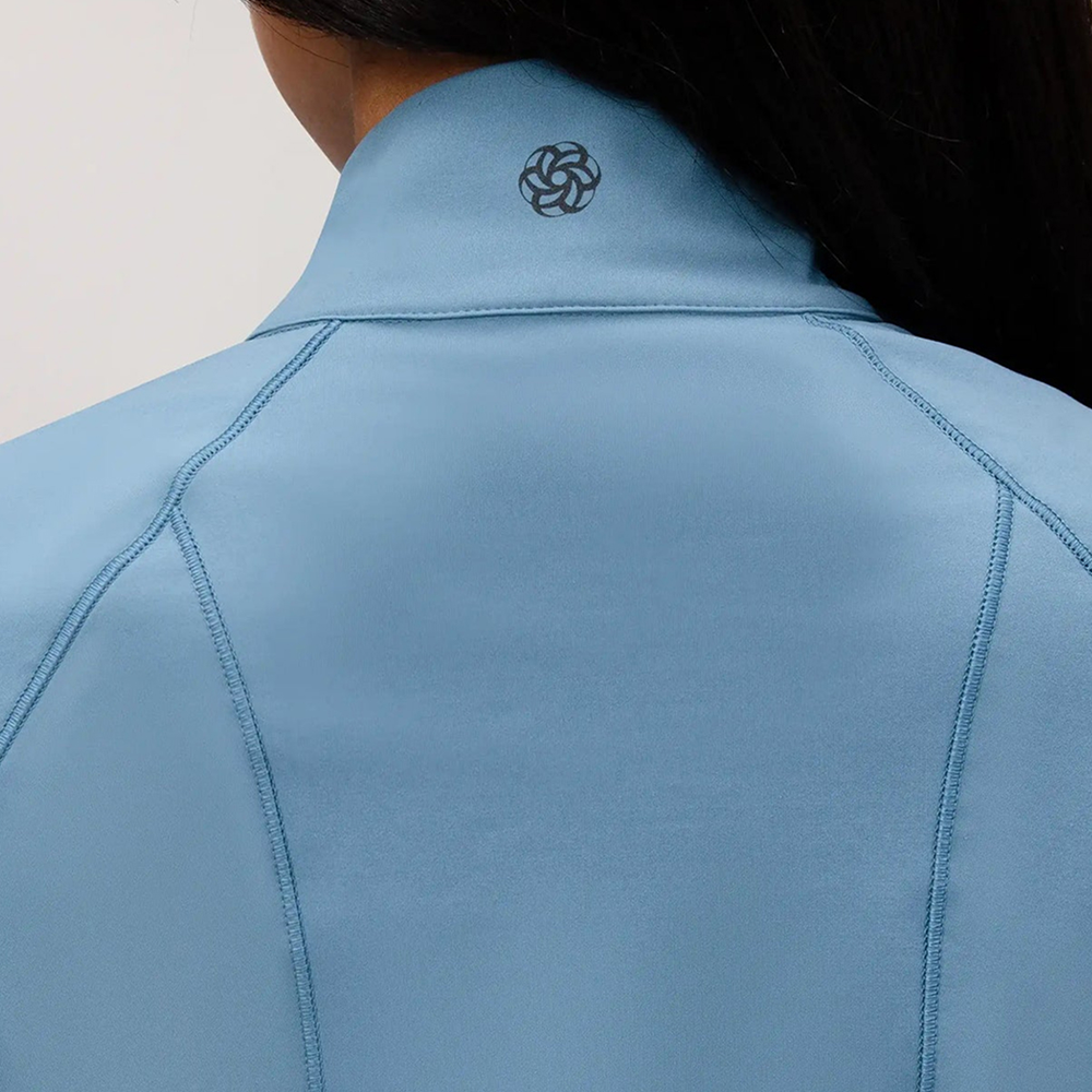 Closeup of Womans back in blue matching sets